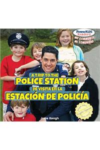 A Trip to the Police Station / de Visita En La Estación de Policía