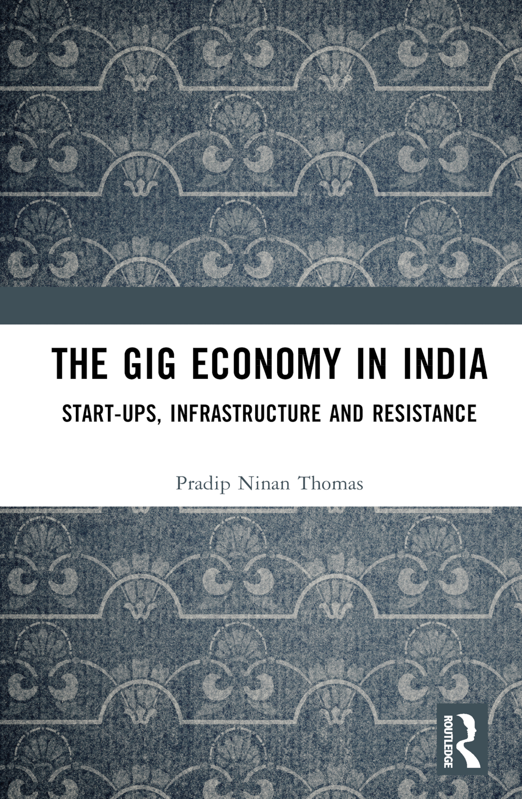 Fashion Photography: A Complete Guide to the Tools and Techniques of the Trade(English)