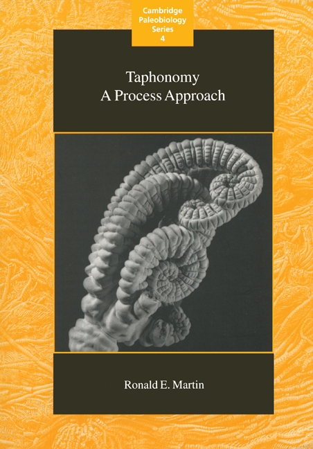 Taphonomy: A Process Approach(Series Number 4 Cambridge Paleobiology Series)