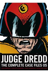 Judge Dredd: The Complete Case Files 05