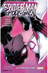 Spider-Man/Spider-Gwen: Sitting in a Tree