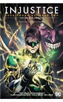 Injustice: Gods Among Us: Year Two: The Deluxe Edition