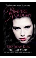 Vampire Academy: Shadow Kiss (book 3)