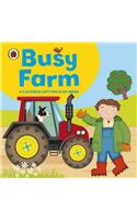Ladybird lift-the-flap book: Busy Farm