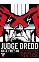 Judge Dredd: The Complete Case Files 01, 1